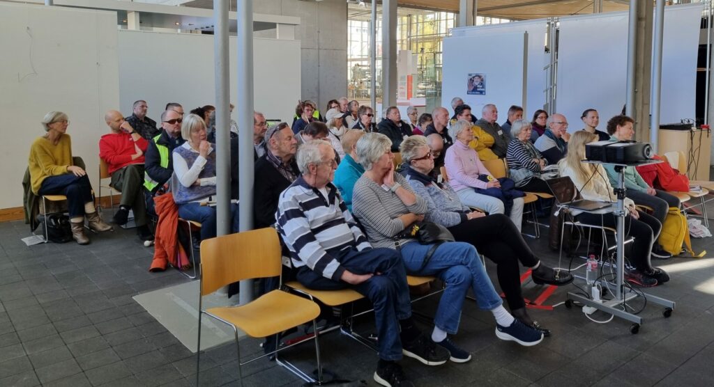 Foto: Besucher der Veranstaltung